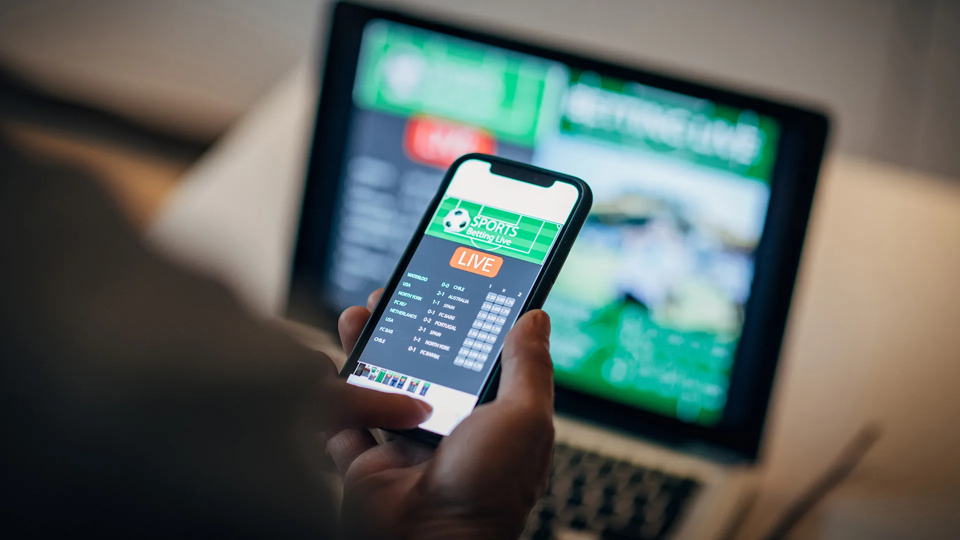 Panduan Mengunduh Aplikasi Bom88 untuk Perangkat iOS